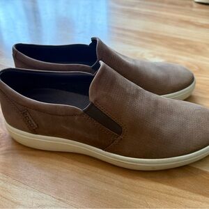 Men’s Brown Ecco Slip-On Shoes